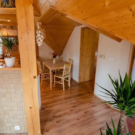 Apartman Nathalia Hébergement de vacances *
